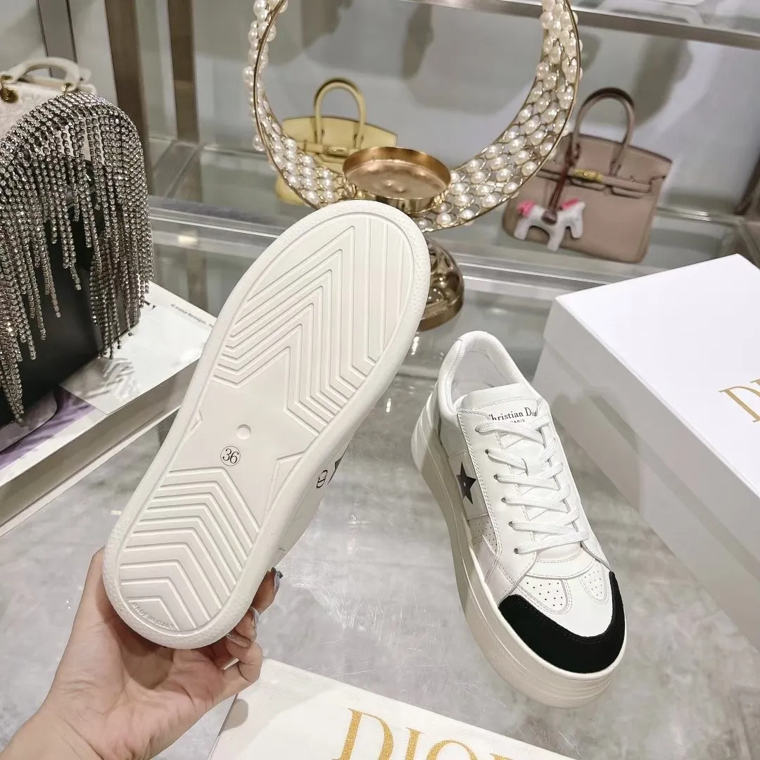 👟👟Ex-factory price 480👟👟 DIOR Dior's new thick-soled sports white shoes, made of first-layer cowhide, breathable mesh inside, sheepskin for foot pads, and lightweight outsole. Size: 35-40 (41 customized)
